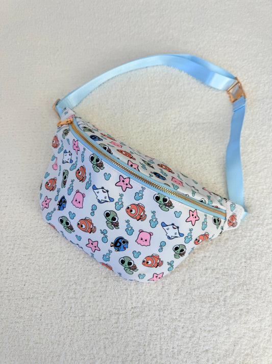 Fish & Friends PREORDER XL Belt Bag