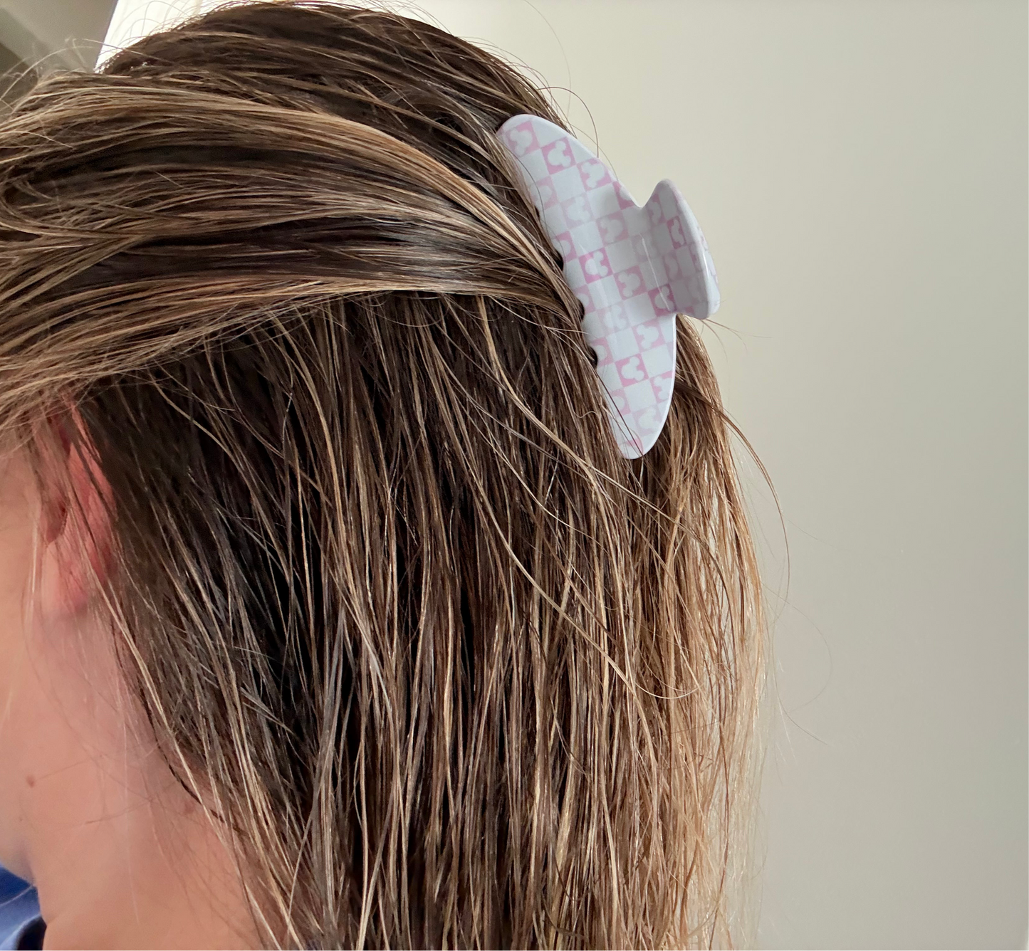 Muted Pink Checker Mouse Claw Clip Hair Clip