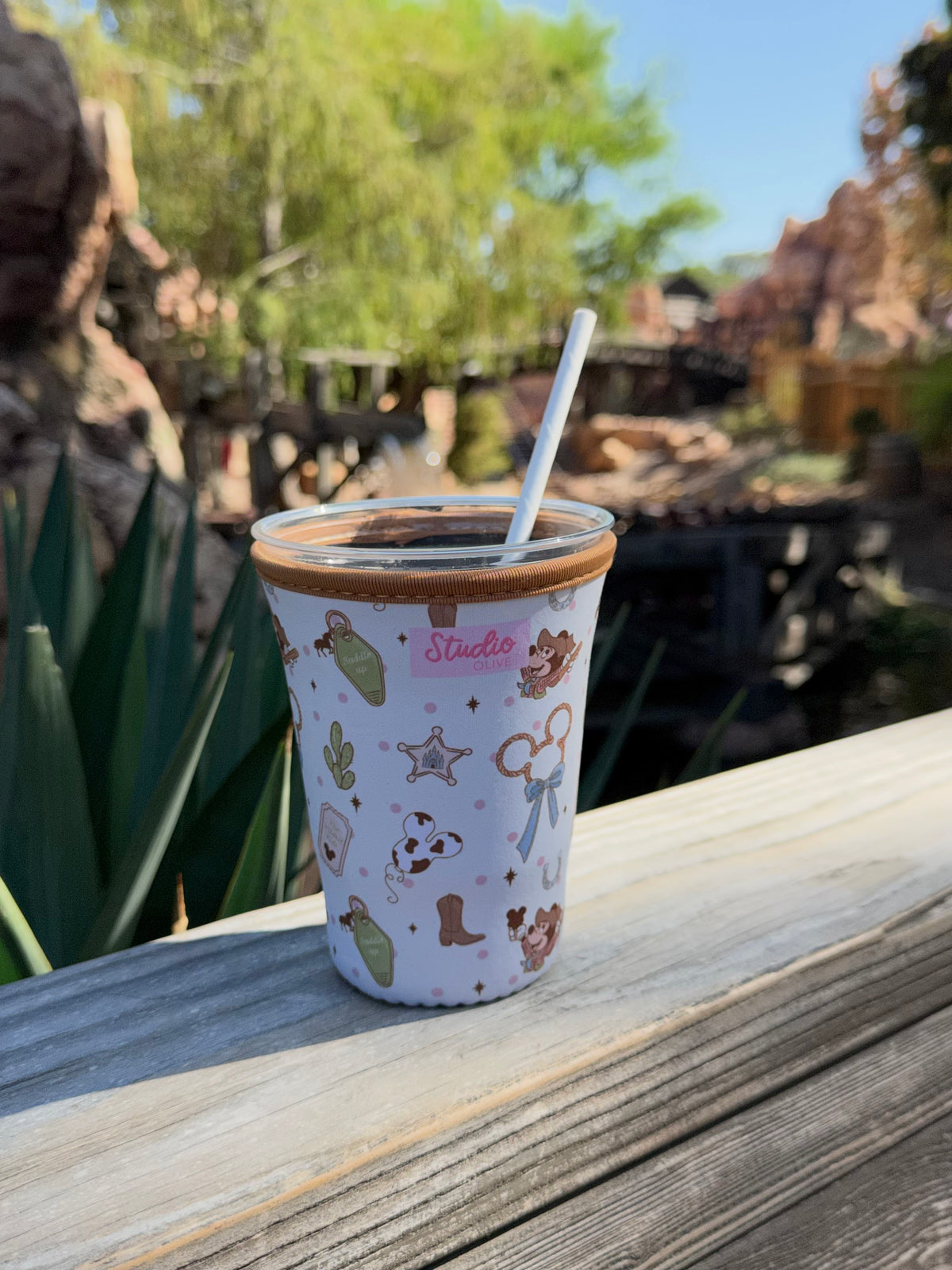 Mickey Frontierland Western Drink Sleeve - Exclusive to Studio Olive