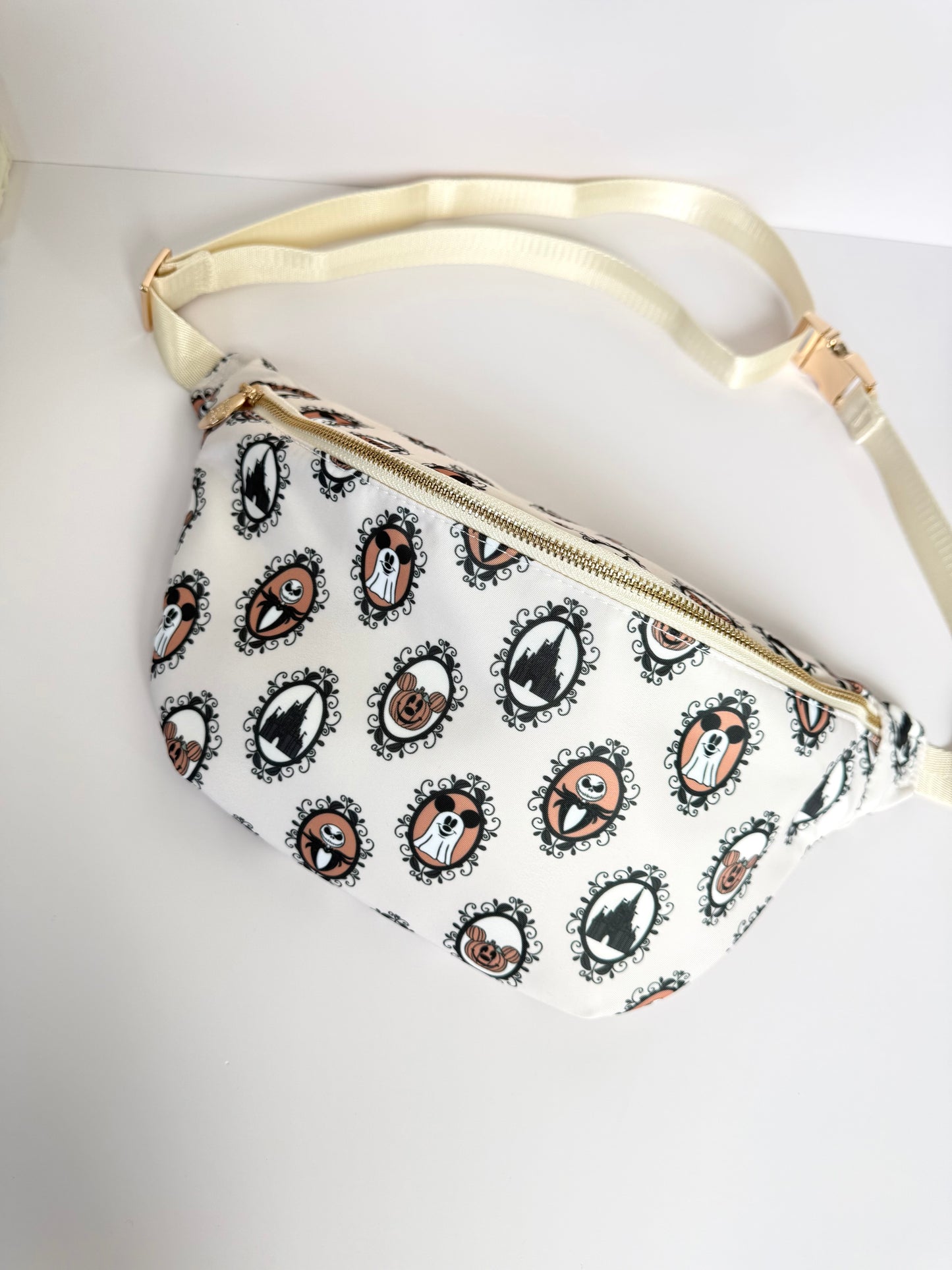 Spooky Icons Halloween XL Belt Bag