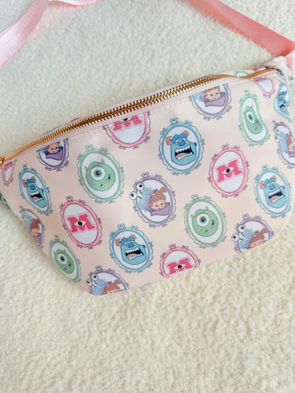 Monsters XL Belt Bag