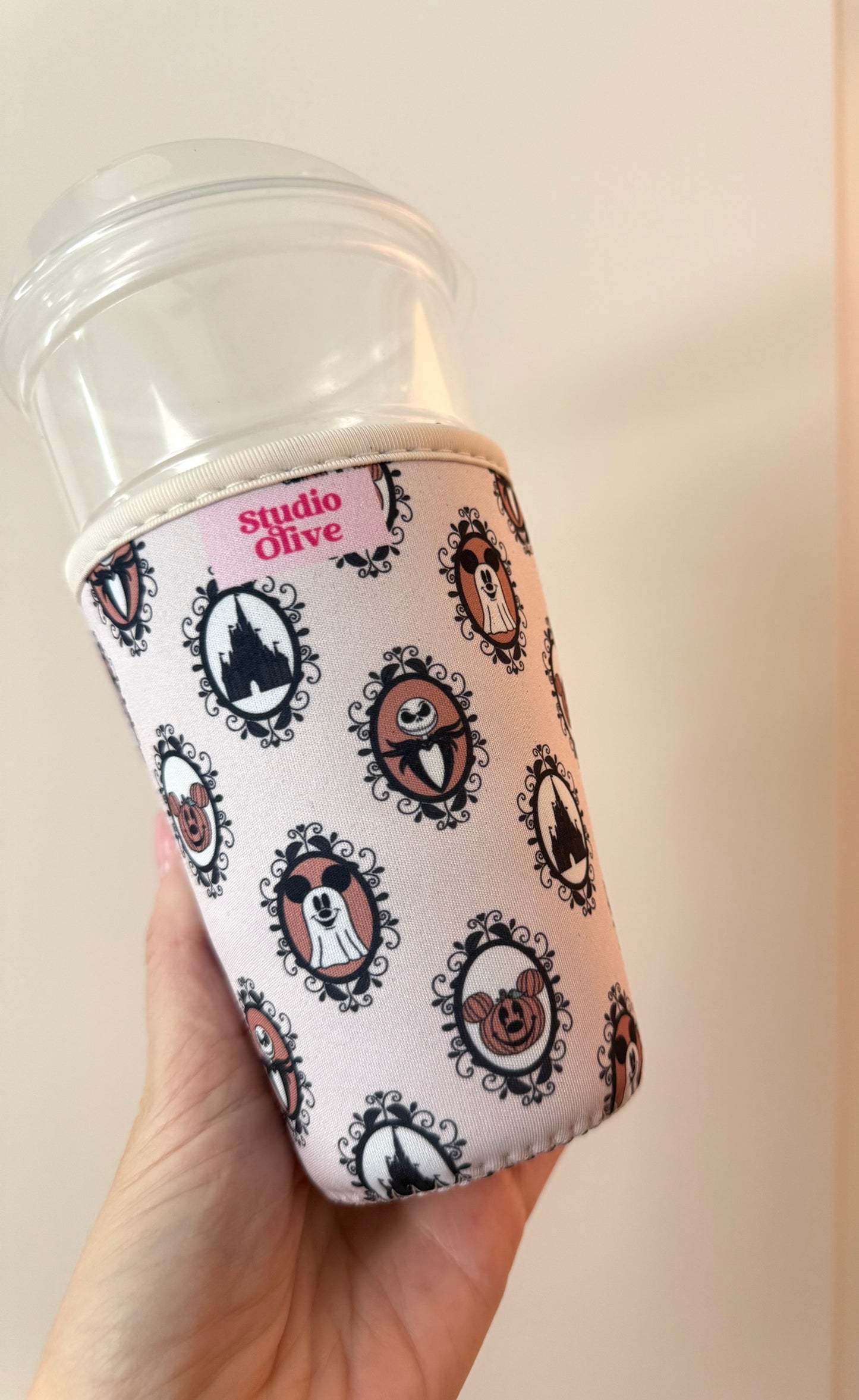 Spooky Icons Halloween Drink Sleeve