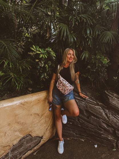 Safari Friends XL Belt Bag