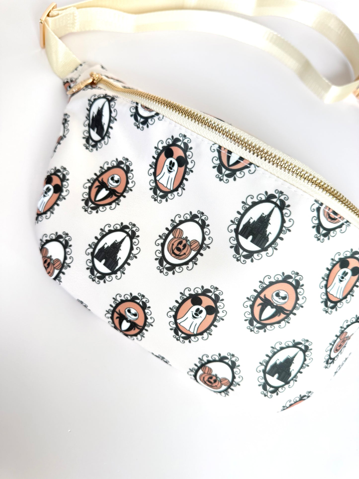 Spooky Icons Halloween XL Belt Bag