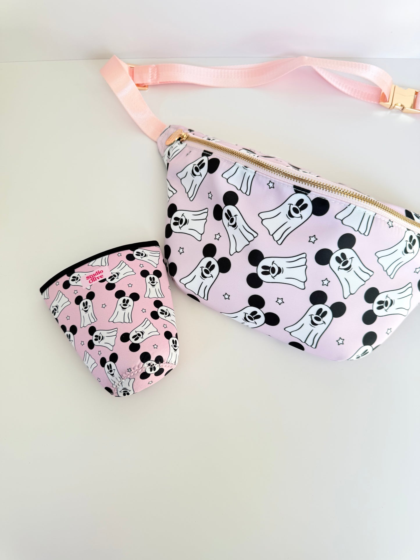 Ghostie Girlies Drink Sleeve